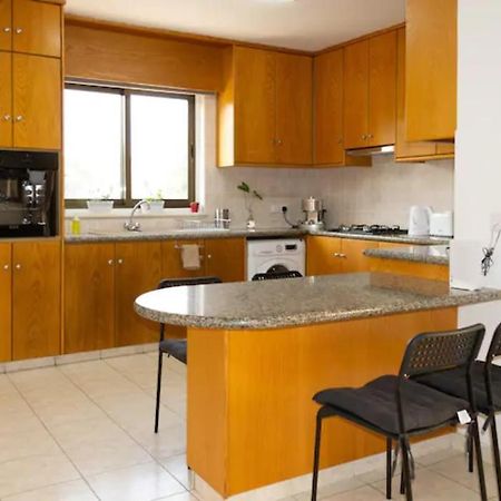 Guest Apartments 利马索尔 外观 照片