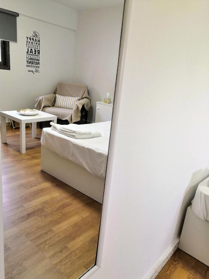 Guest Apartments 利马索尔 外观 照片